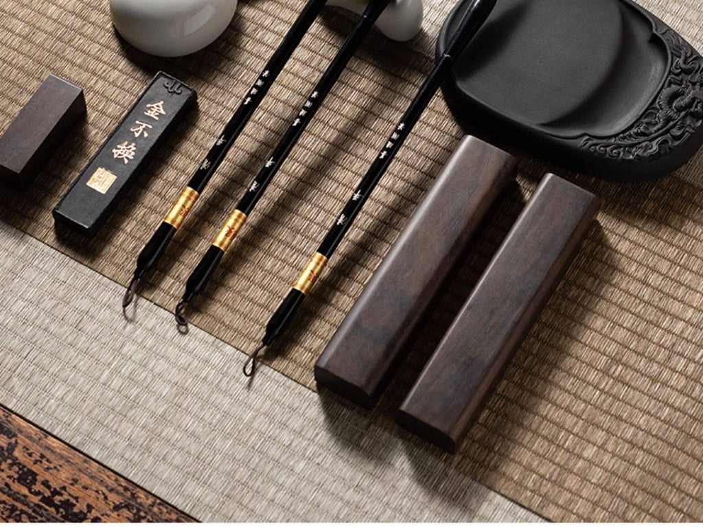 Calligraphy brush set, the Four Treasures of the Study, for beginners practicing calligraphy, including inkstone, ink, brush, paper, and paper. Gift box, decorative item, high-end tool set for elementary school students.