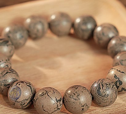 Dunhuang Black Tortoise 12mm Bracelet - natural hand-rolled incense bead bracelet detail