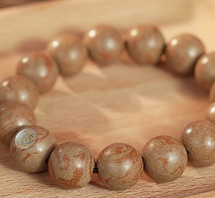 Dunhuang White Tiger 12mm Bracelet - natural hand-rolled incense bead bracelet detail